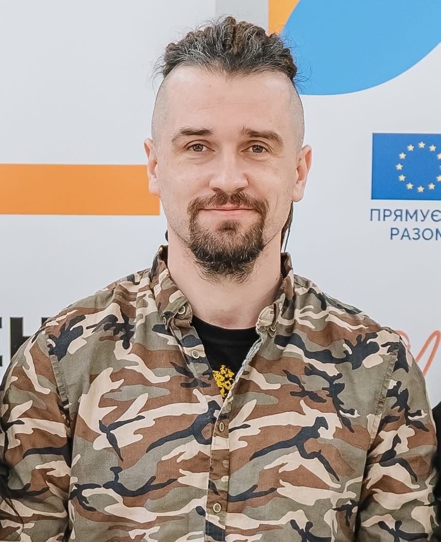 Portrait of Volodymyr Halashchuk.